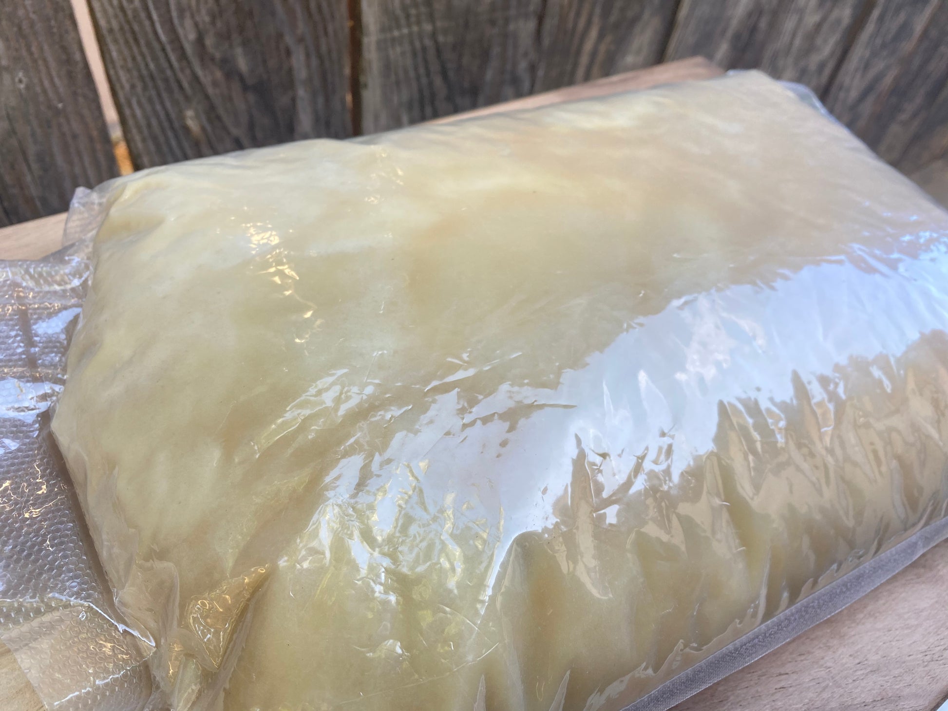 White Creamy Honey ❗️Keep Refrigerated ❗️ - Hawaiian Honey AT&S