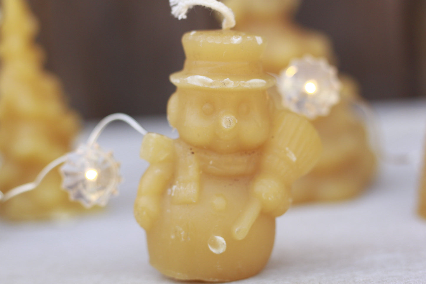 Christmas Unscented Beeswax Candles - Hawaiian Honey AT&S